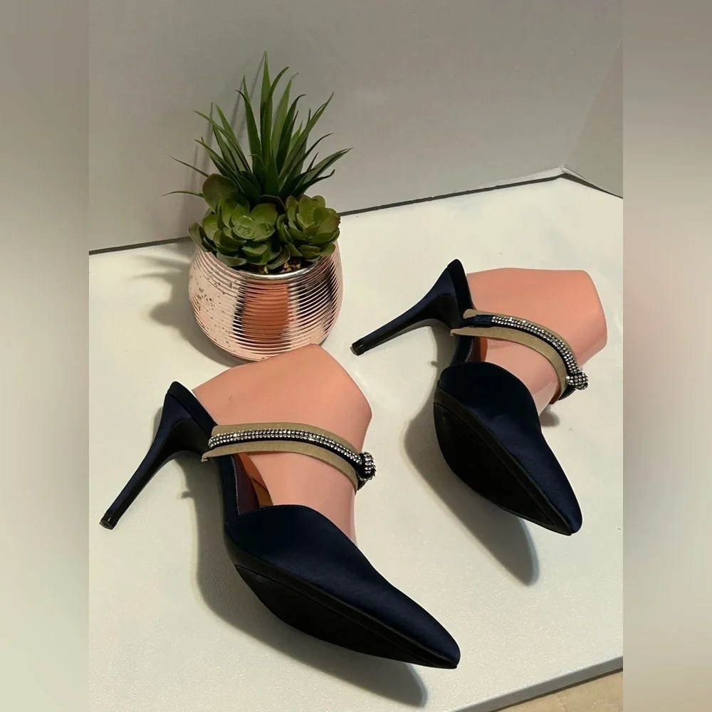 Elegant Black Women's Heels with Rhinestone Strap